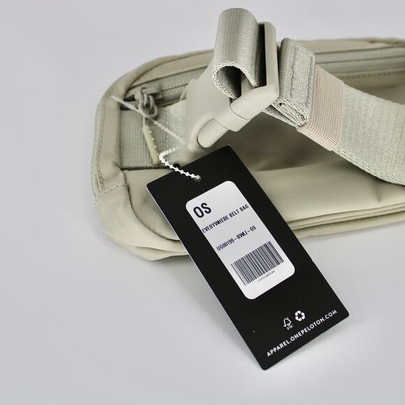 Lululemon Everywhere Belt Bag 1L in Raw Linen NEW - Picture 3 of 5